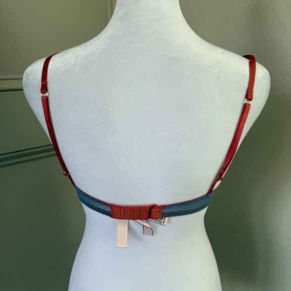 Victoria's Secret Dream Angels Blue Chantilly Eyelash Lace Plunge Pushup Bra 32D - Picture 4 of 6